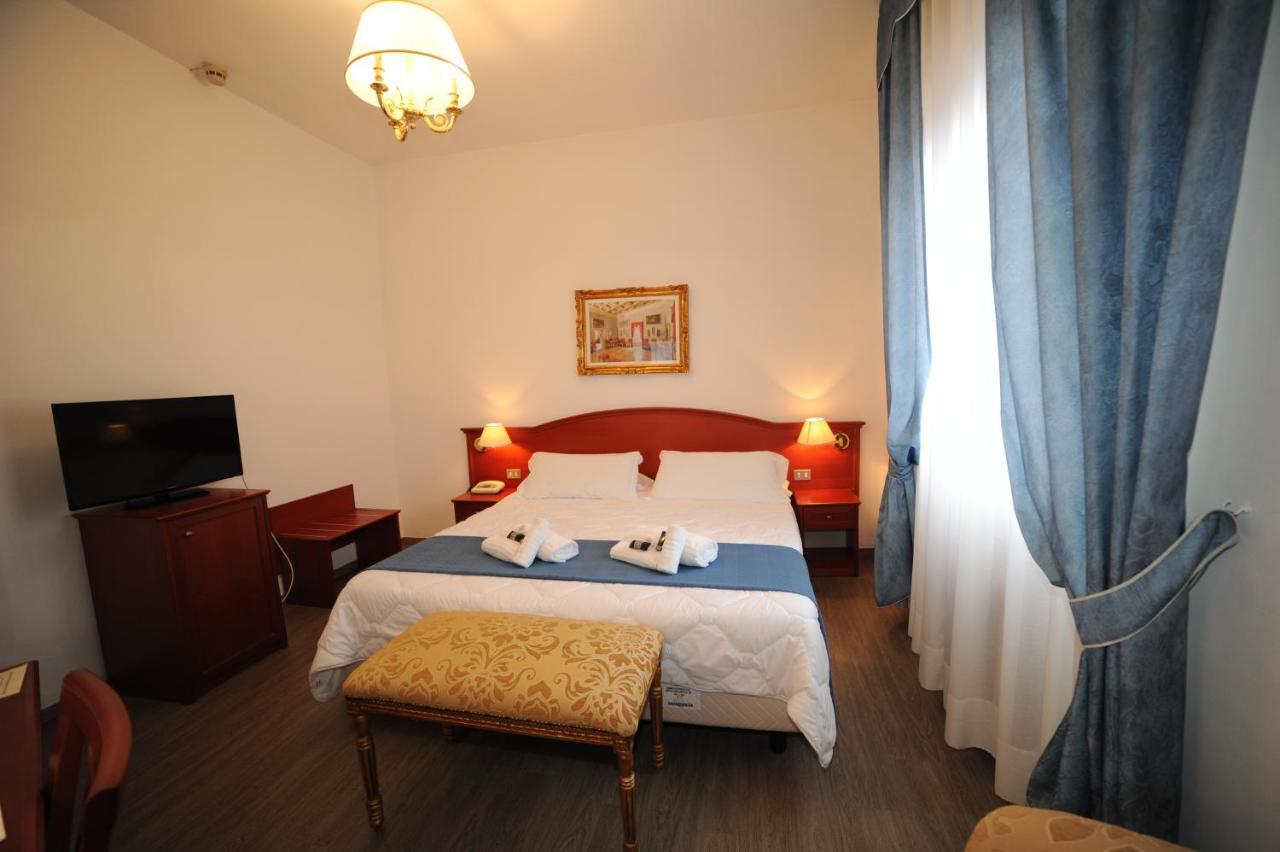Hotel Svevia Altamura Exteriör bild
