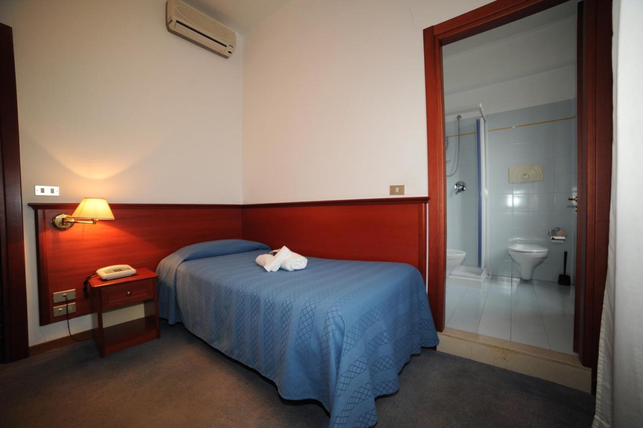 Hotel Svevia Altamura Exteriör bild